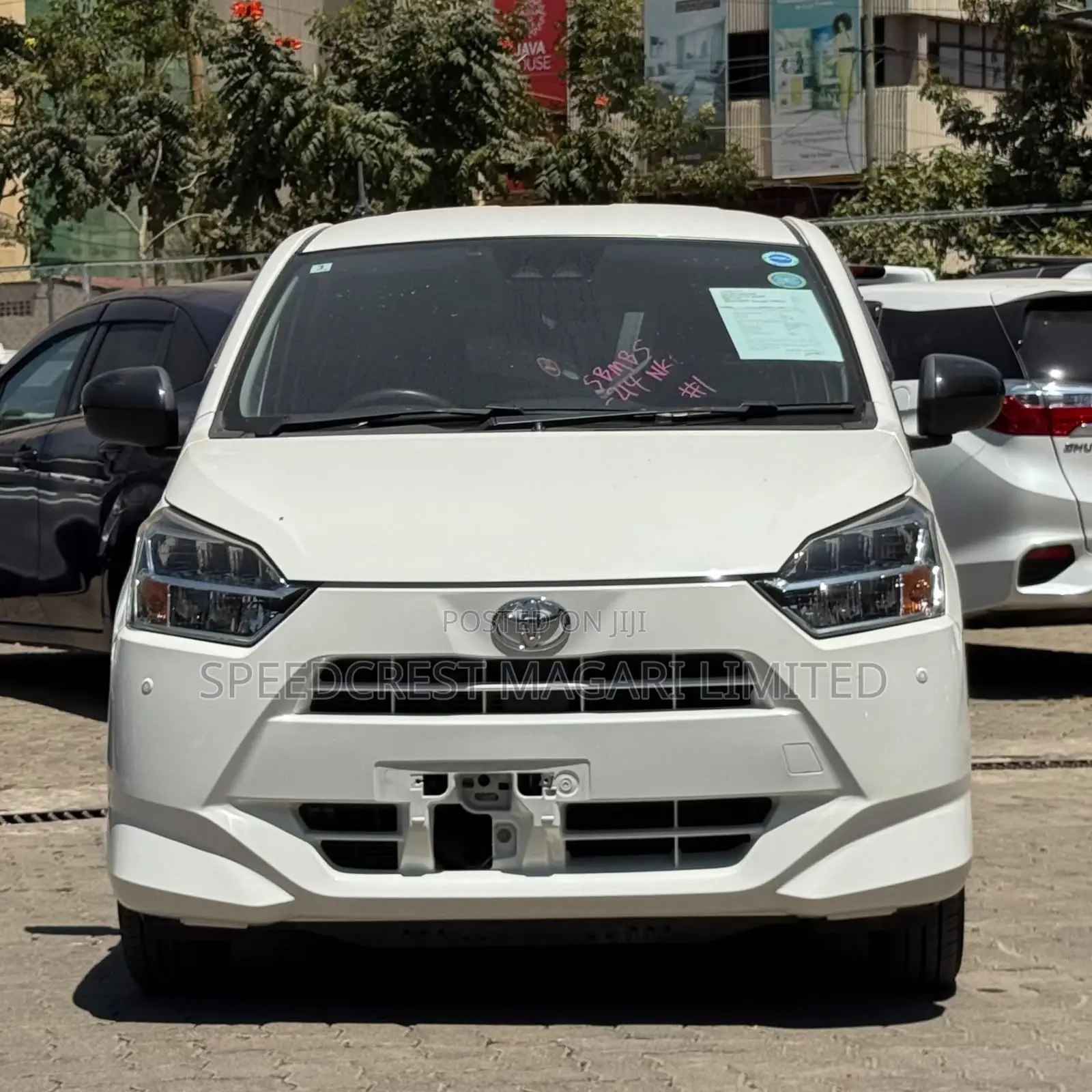 Toyota Pixis 2020 White