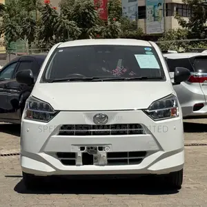 Toyota Pixis 2020 White
