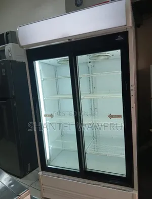 Commercial 900litres Chiller/ Display
