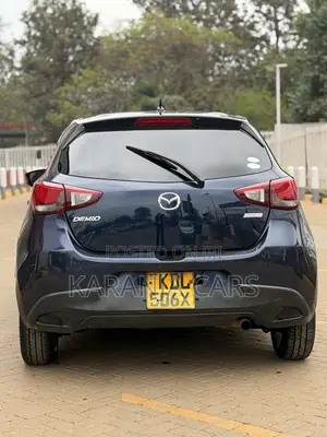 Mazda Demio 2016 Blue