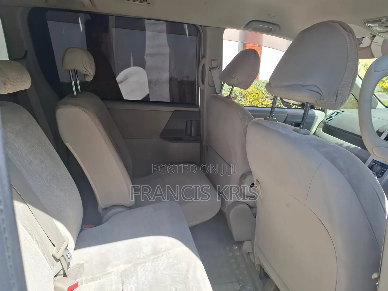 Toyota Noah 2012 Blue
