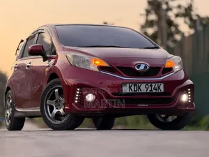 Nissan Note 2014 Red