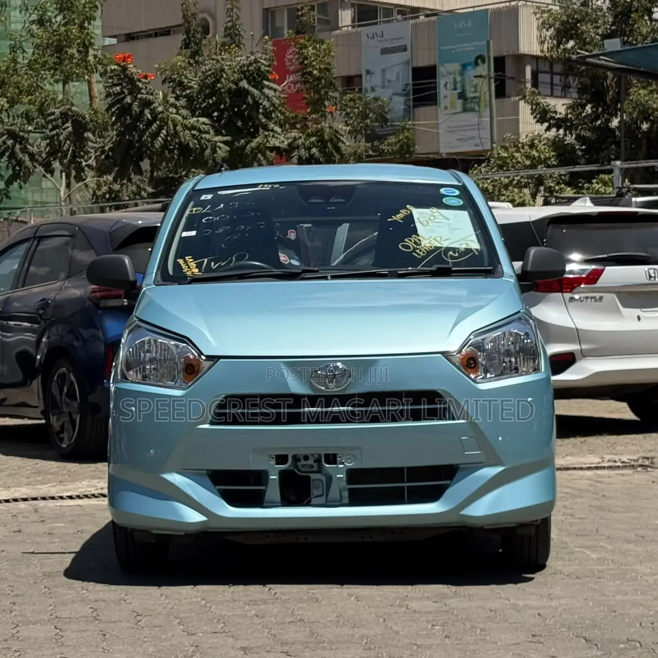 Toyota Pixis 2019 Blue