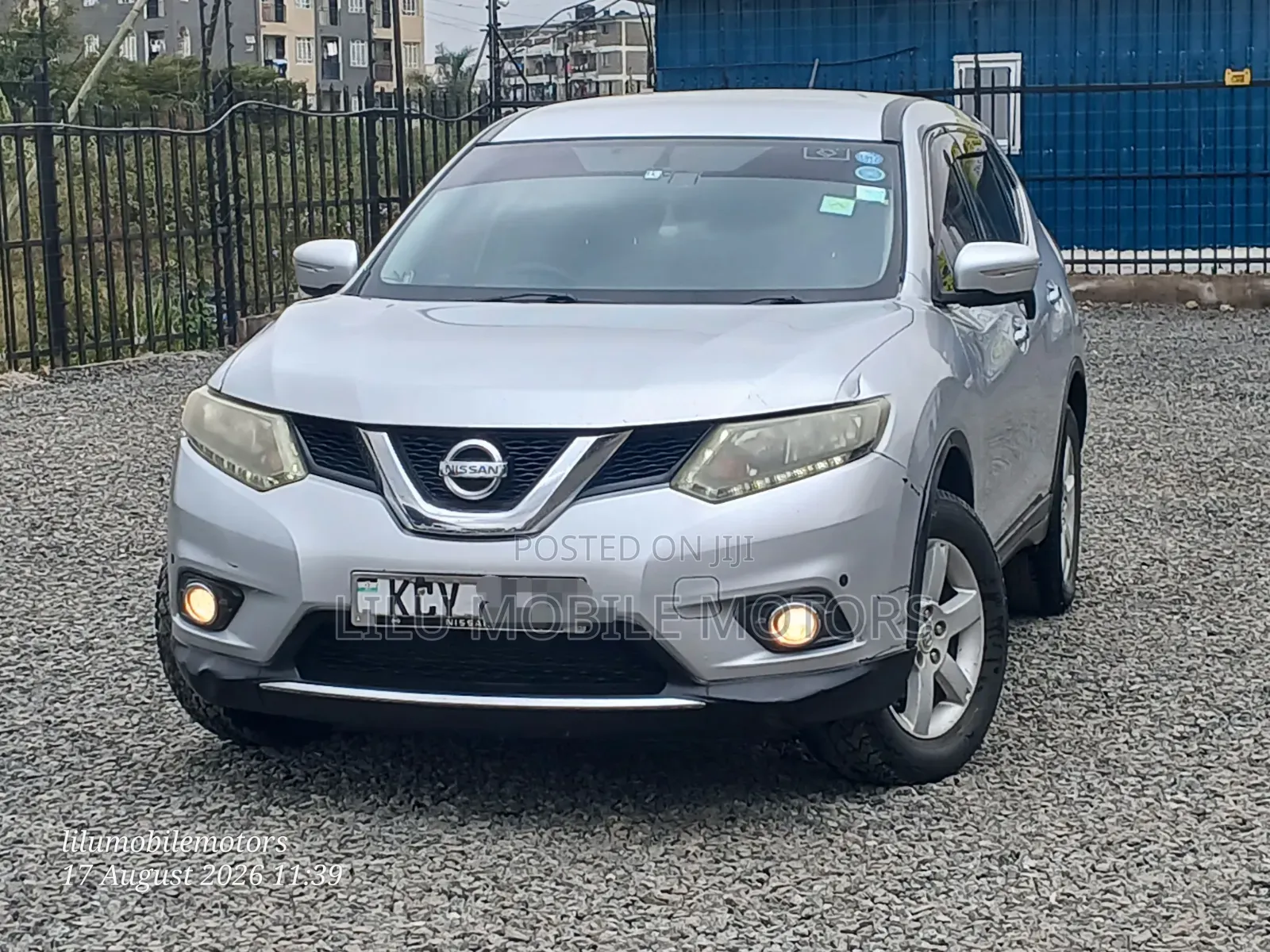 Nissan X-Trail 2015 Silver