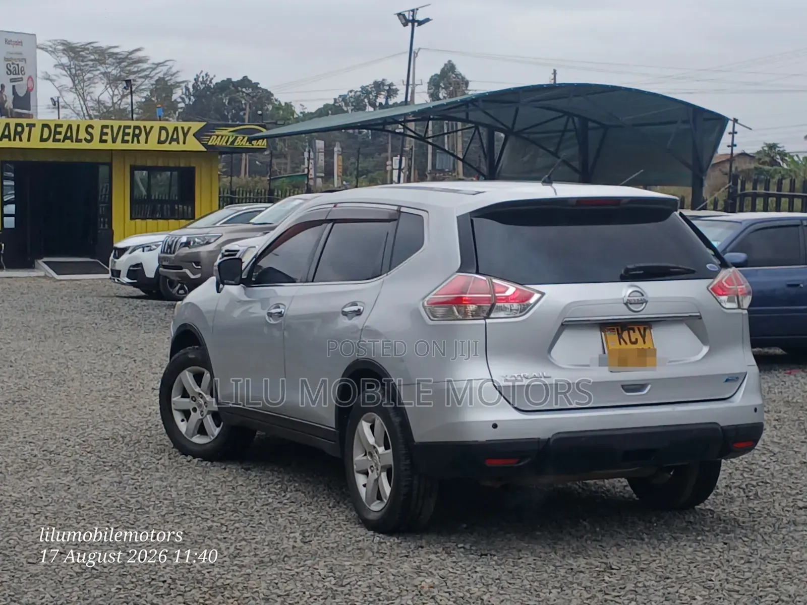 Nissan X-Trail 2015 Silver
