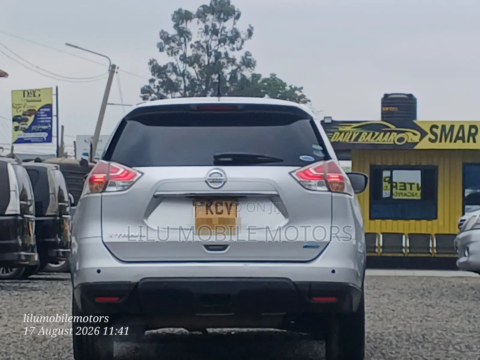 Nissan X-Trail 2015 Silver
