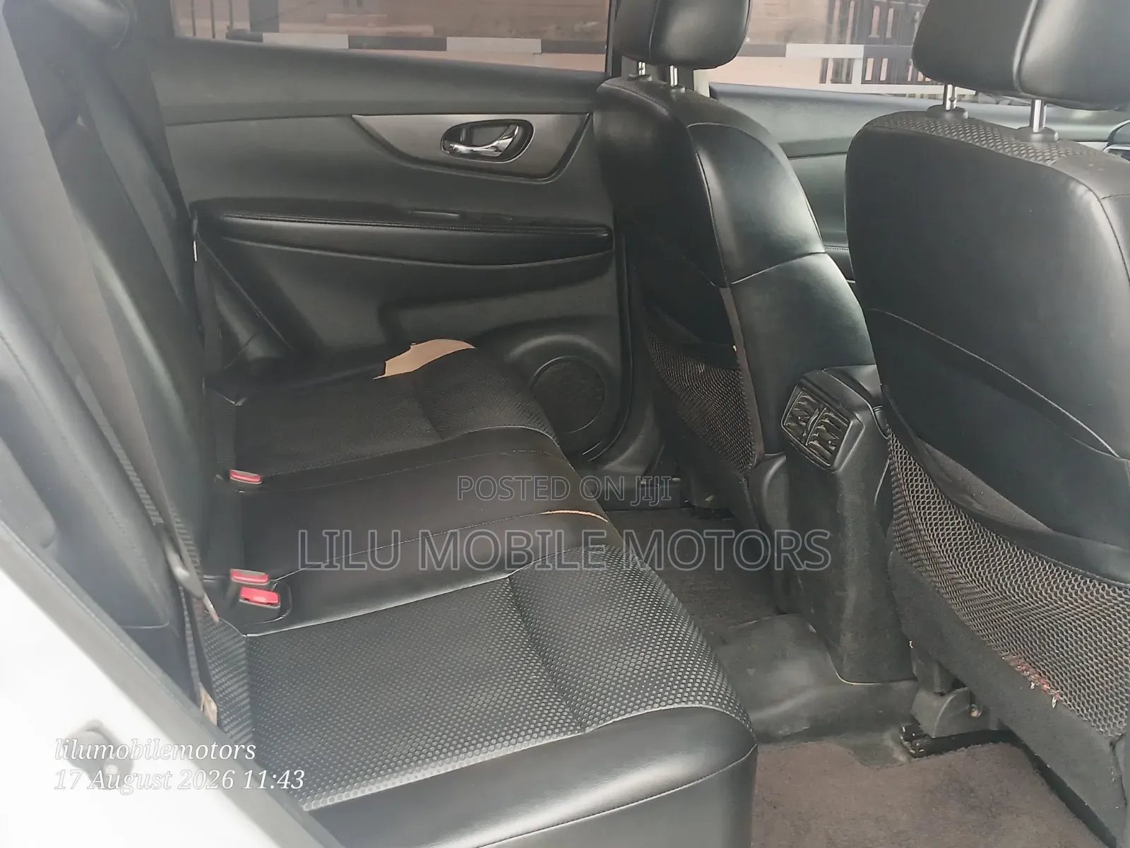 Nissan X-Trail 2015 Silver