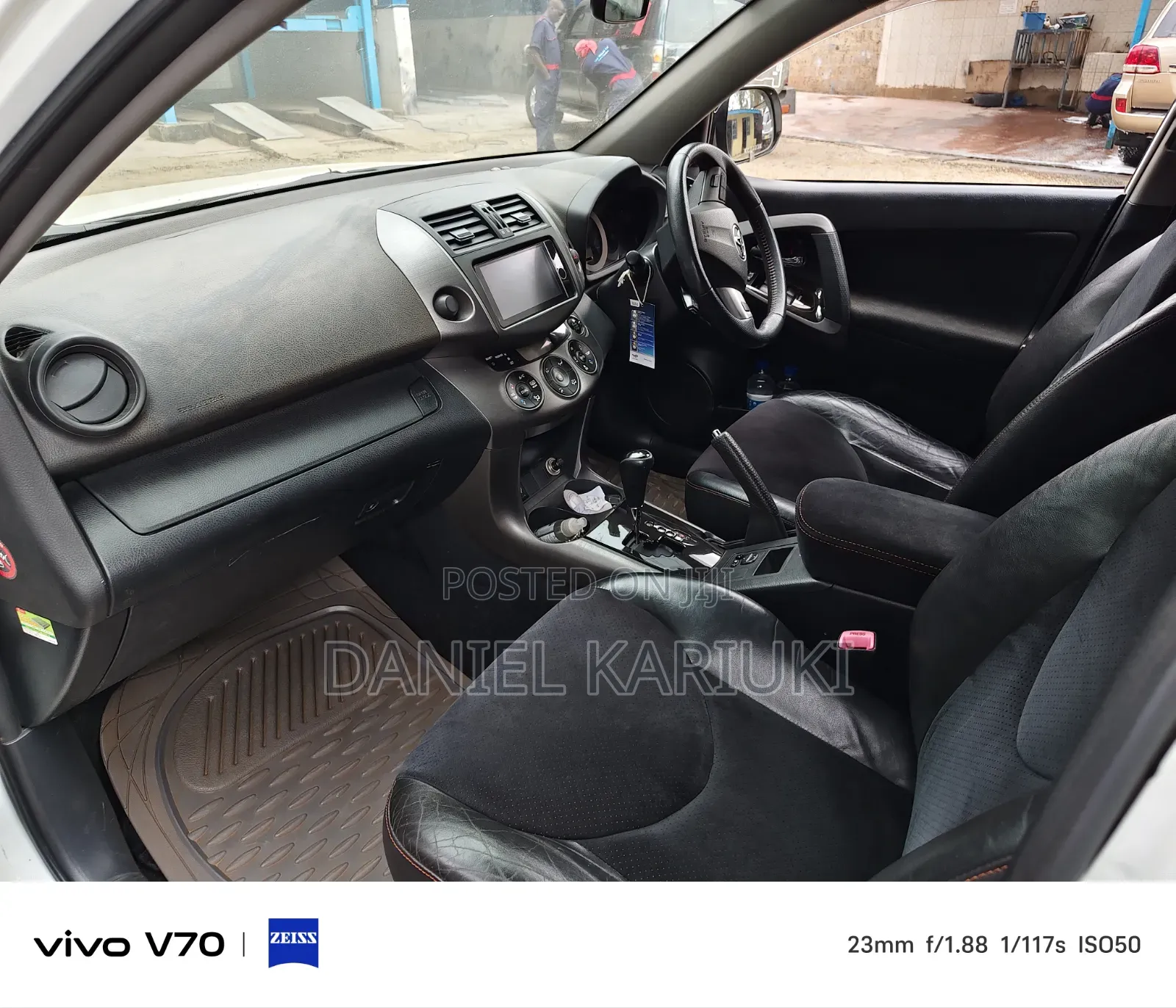 Toyota Vanguard 2013 Pearl