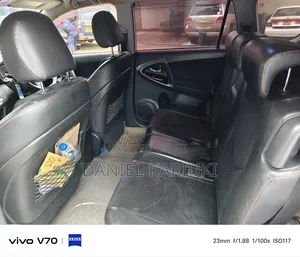 Toyota Vanguard 2013 Pearl