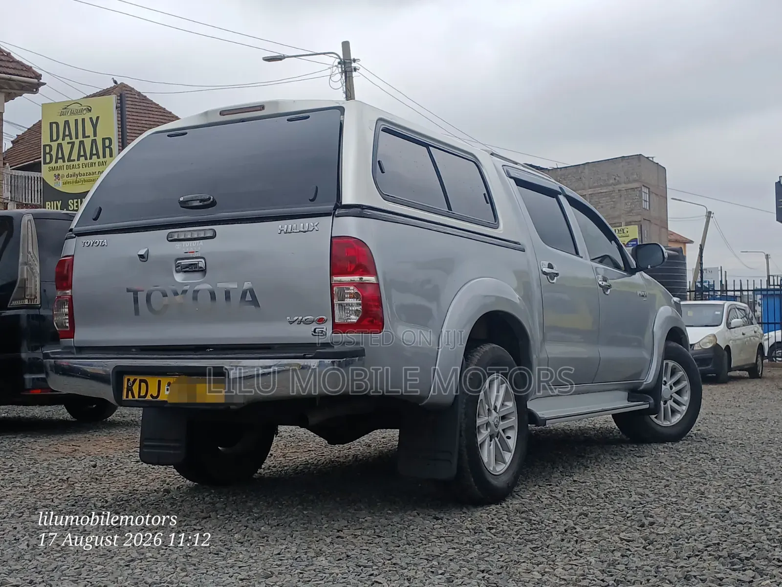 Toyota Hilux 3.0 D-4D 4x4 2015 Silver