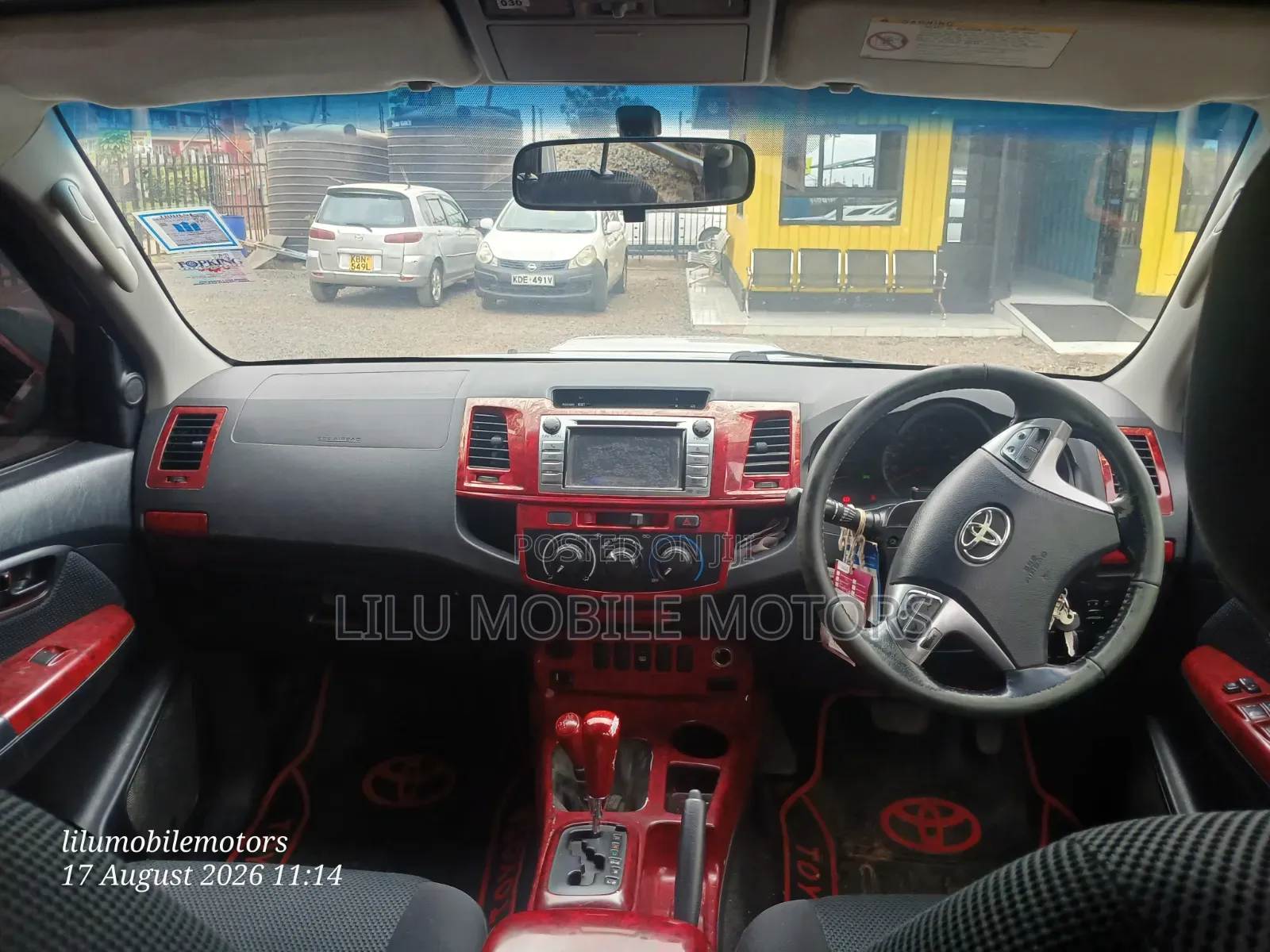 Toyota Hilux 3.0 D-4D 4x4 2015 Silver