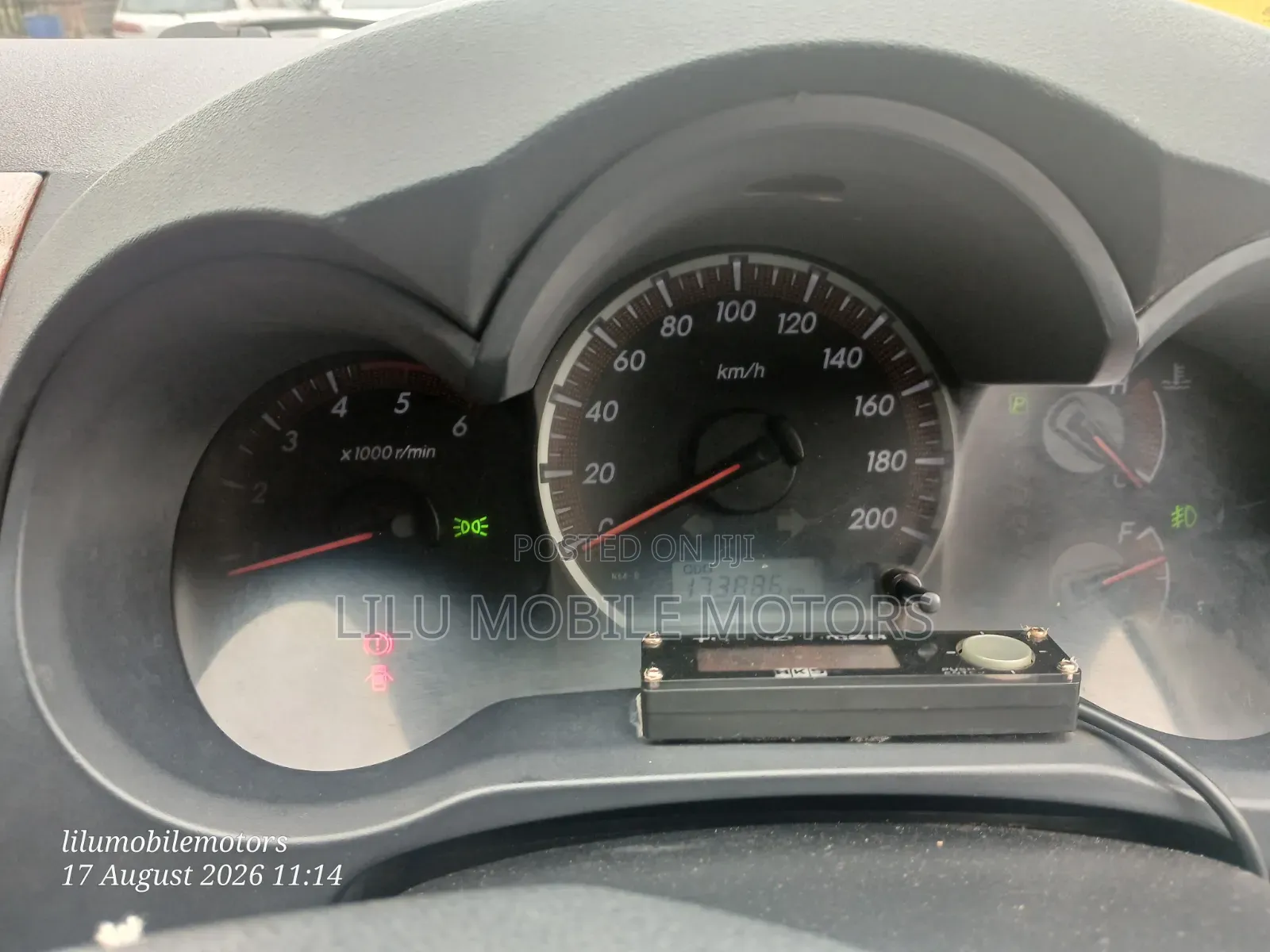 Toyota Hilux 3.0 D-4D 4x4 2015 Silver