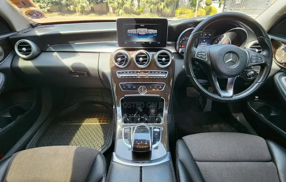 Mercedes-Benz C200 2016 White