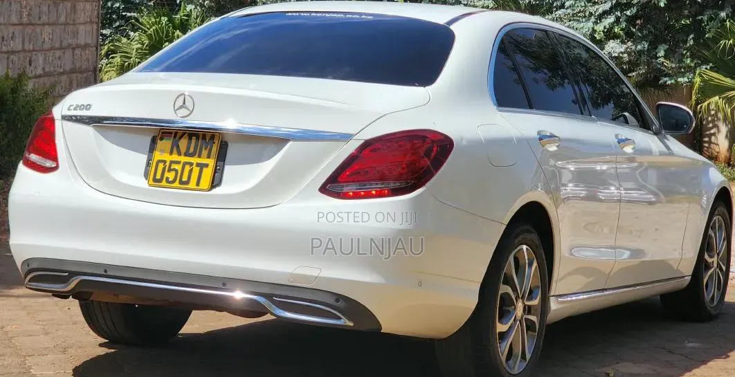 Mercedes-Benz C200 2016 White
