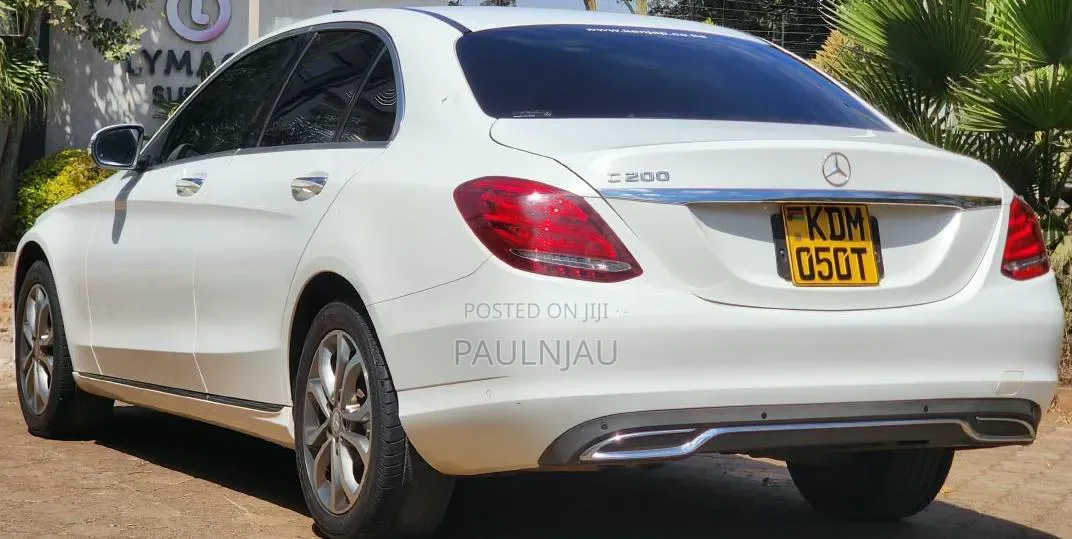 Mercedes-Benz C200 2016 White