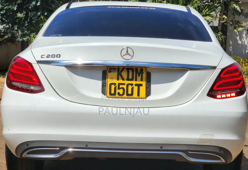 Mercedes-Benz C200 2016 White