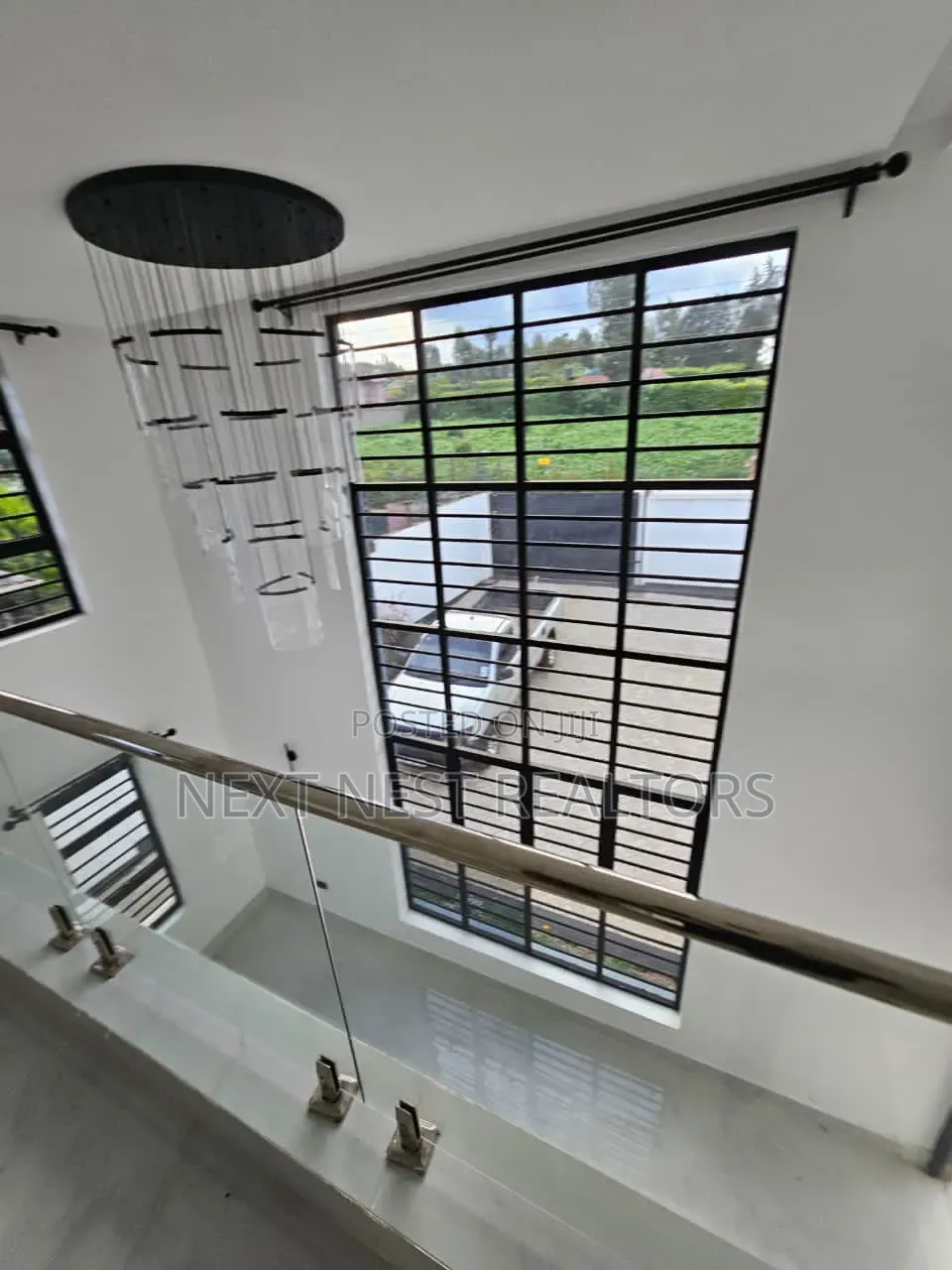 5bdrm Townhouse/Terrace in Kasphat, Runda for sale