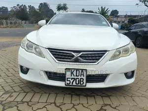 Toyota Mark X 2013 Green