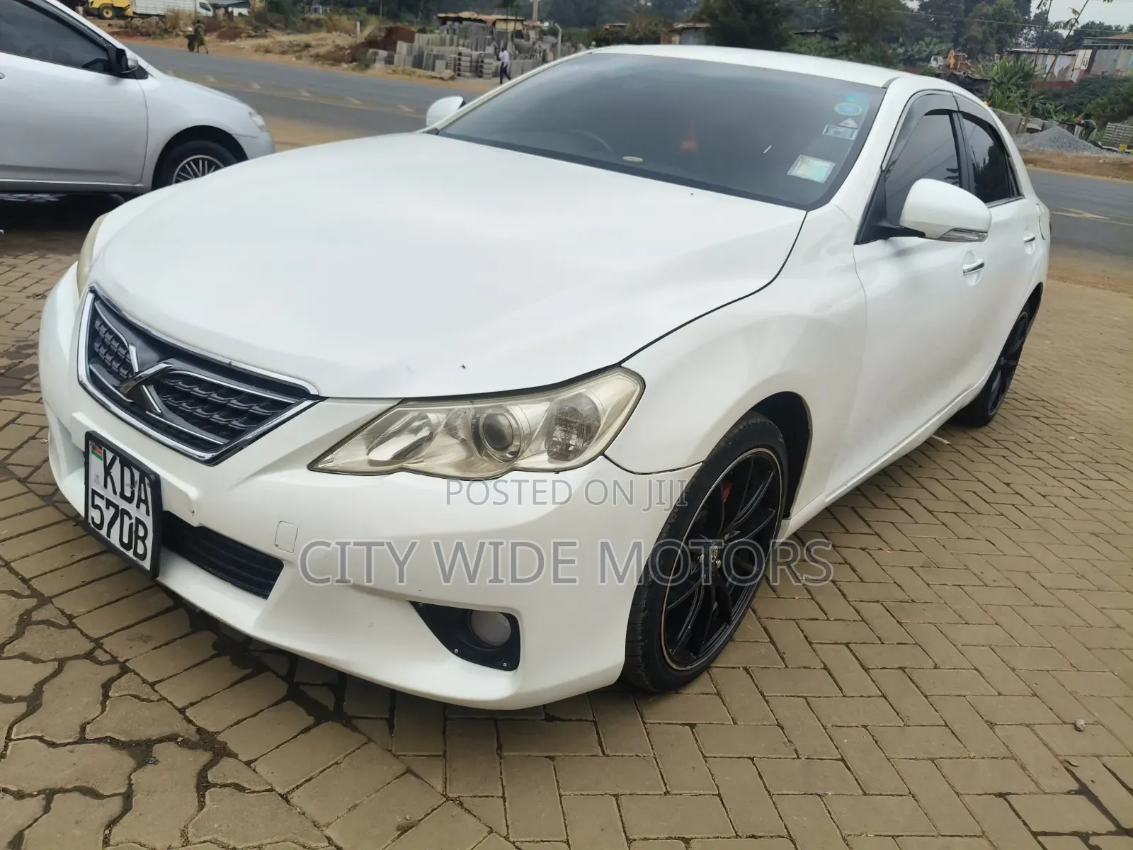 Toyota Mark X 2013 Green