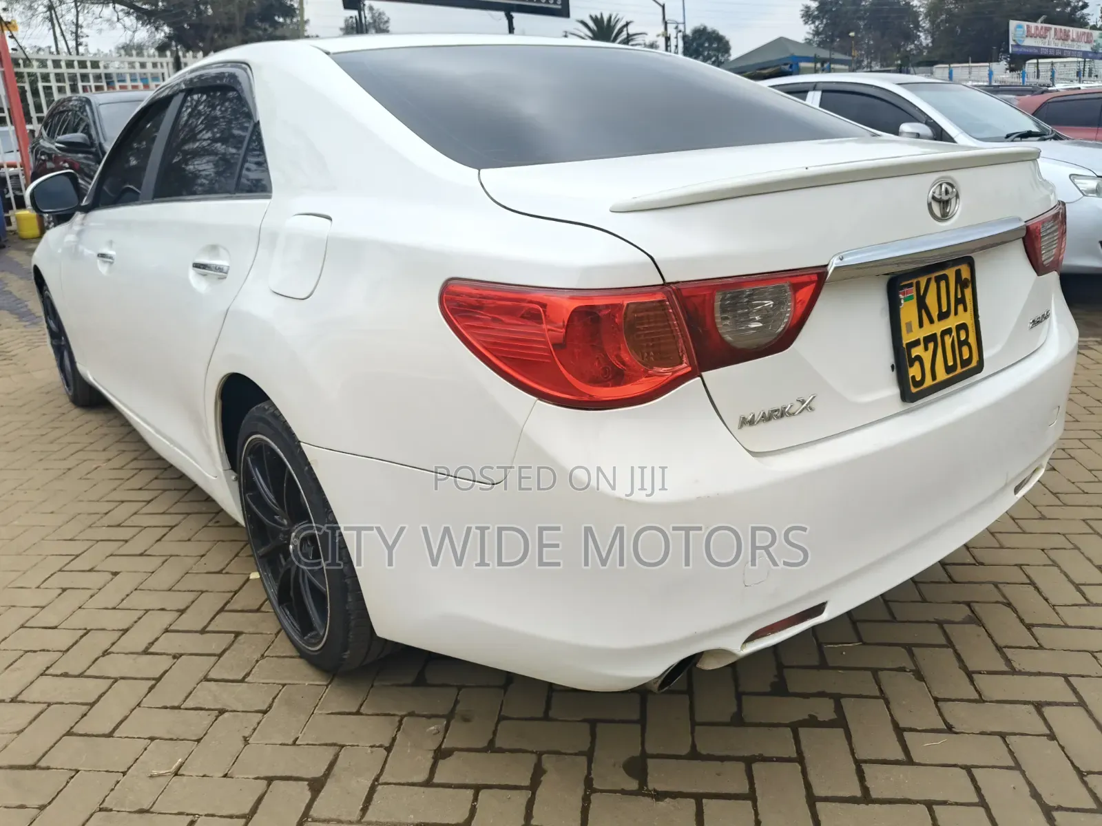 Toyota Mark X 2013 Green