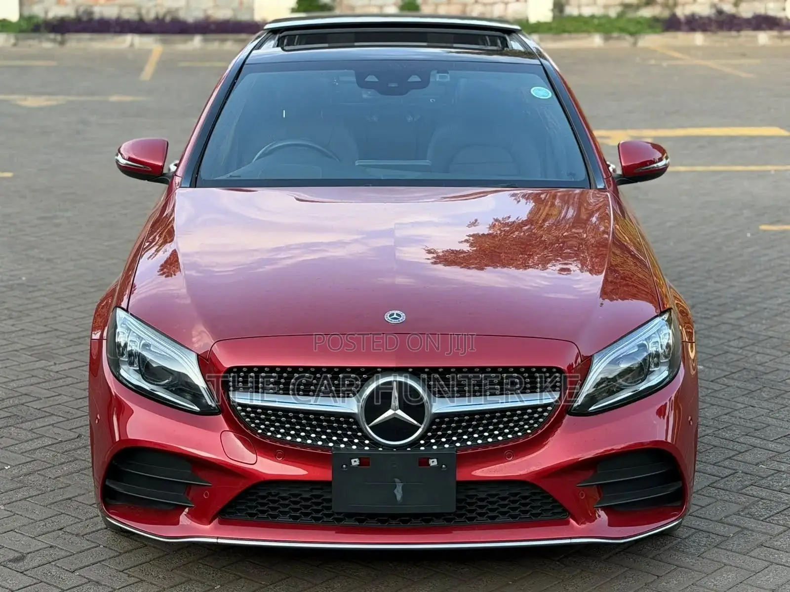 Mercedes-Benz C200 2019 Red