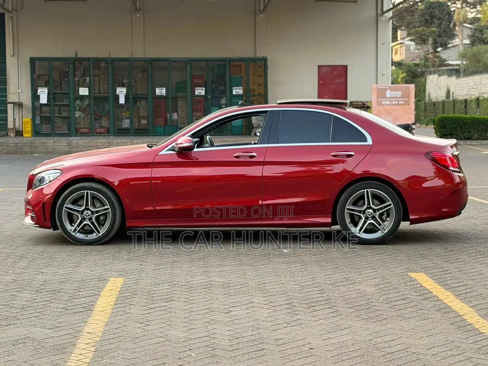 Mercedes-Benz C200 2019 Red