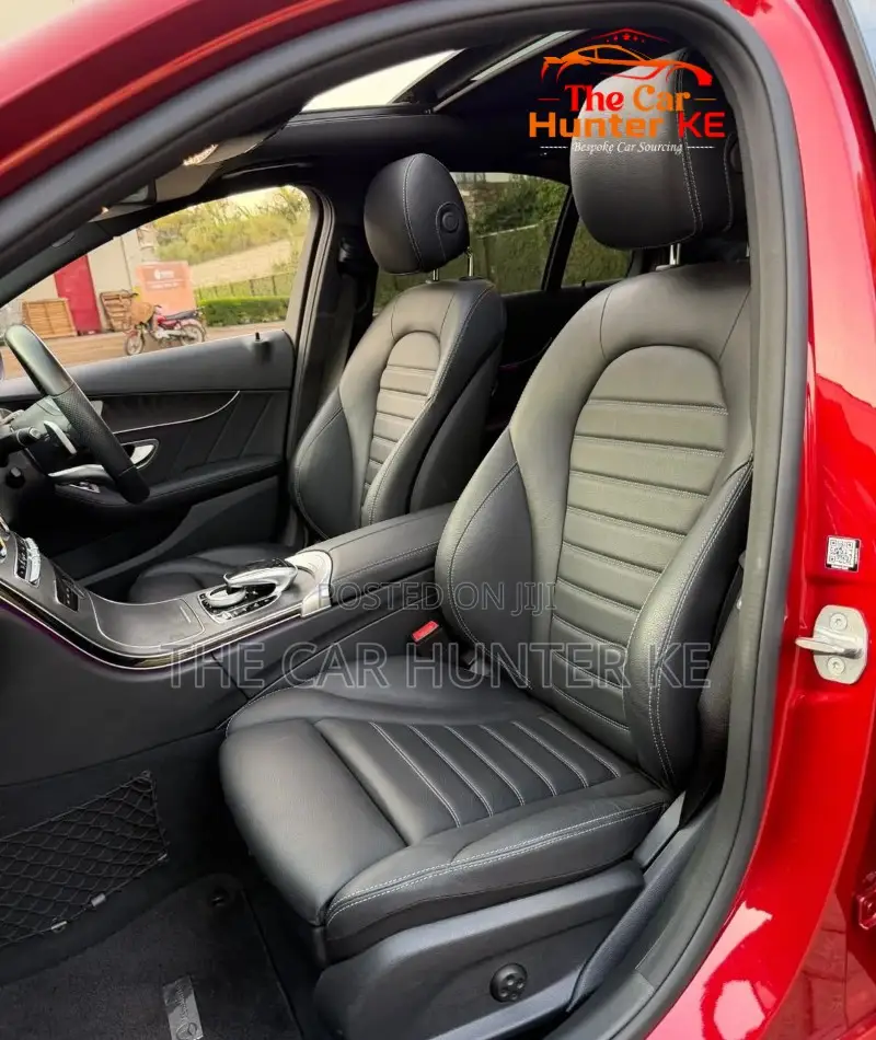 Mercedes-Benz C200 2019 Red