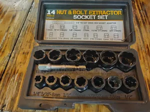 Damaged Bolt Nut Extractor Remover Set