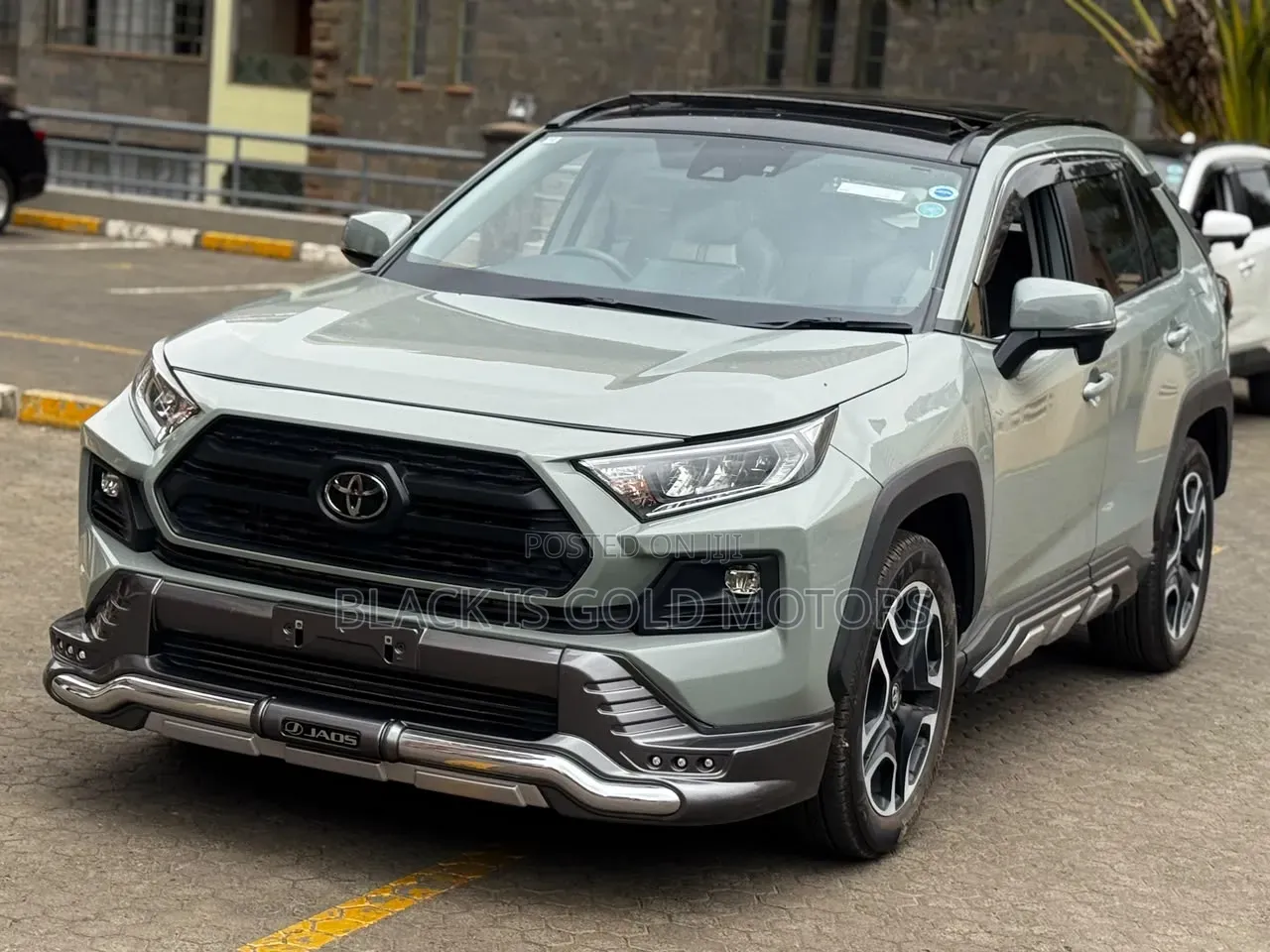 Toyota RAV4 2020 Green