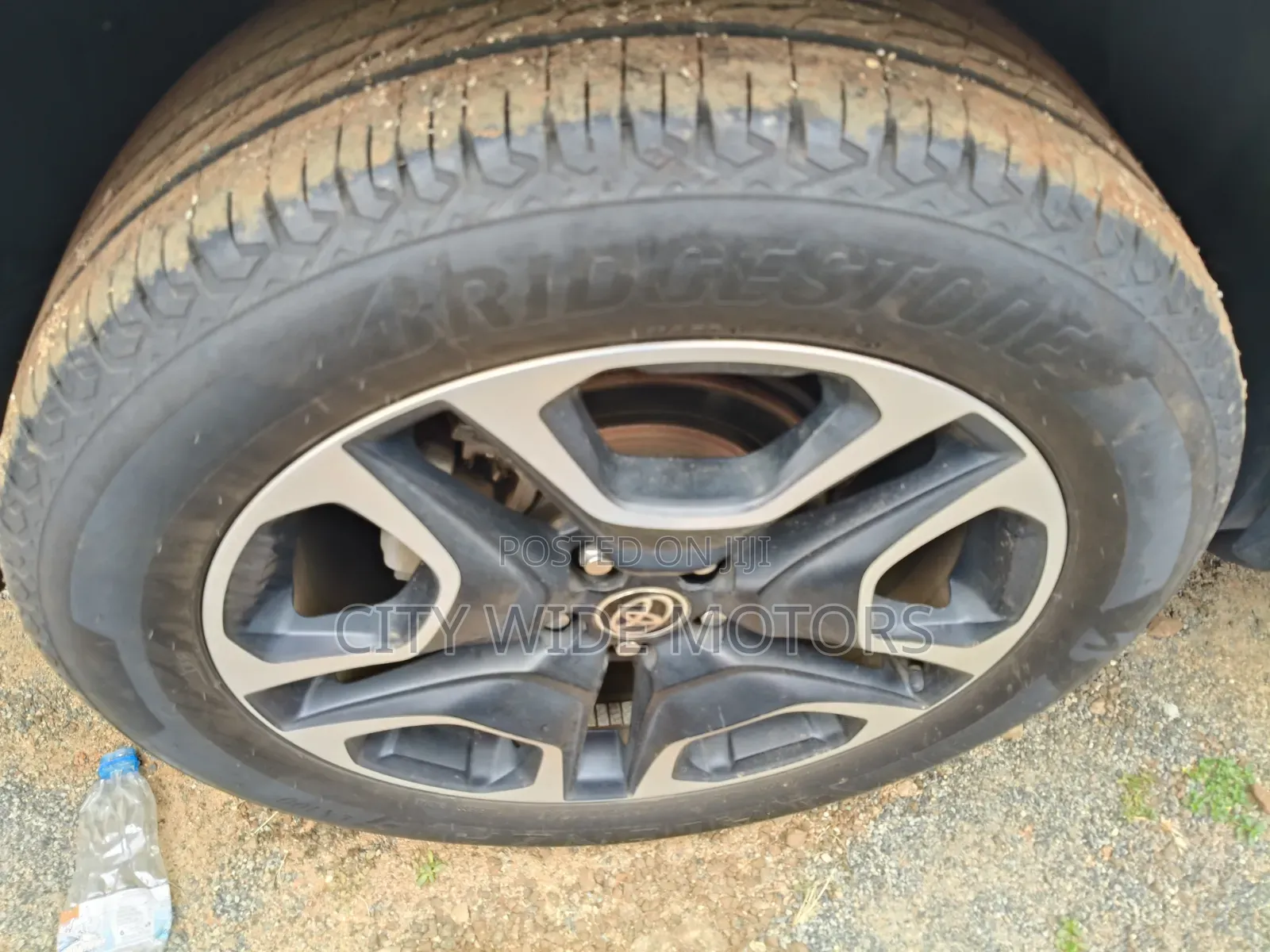 Toyota RAV4 2020 Gray