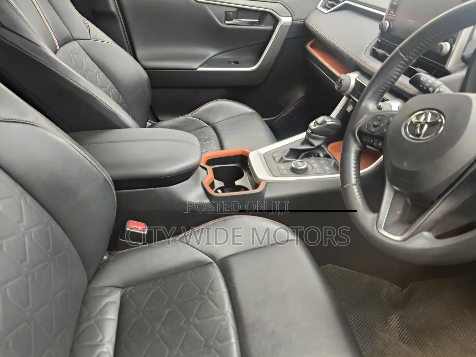 Toyota RAV4 2020 Gray