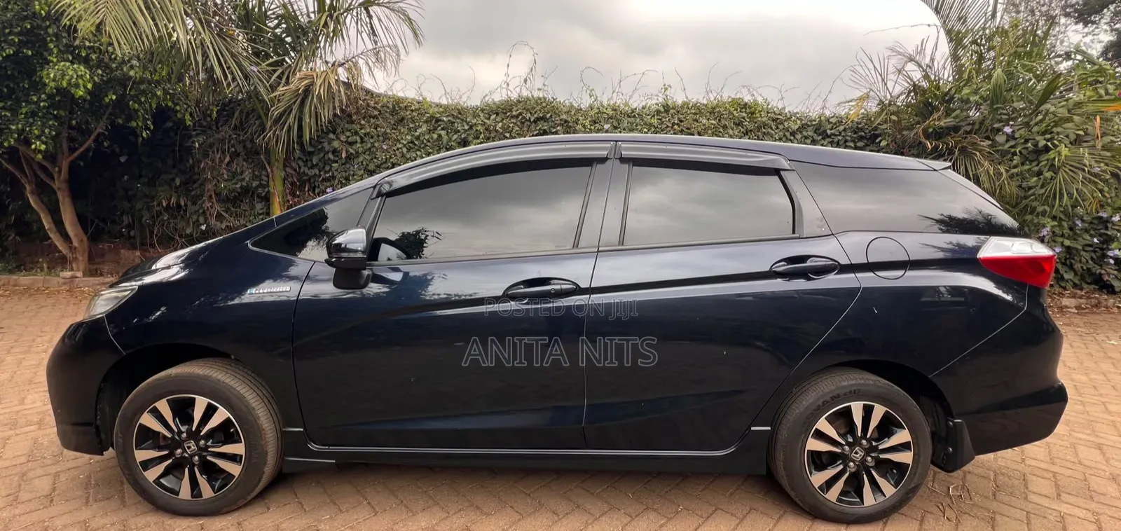 Honda Fit Shuttle 2018 Blue
