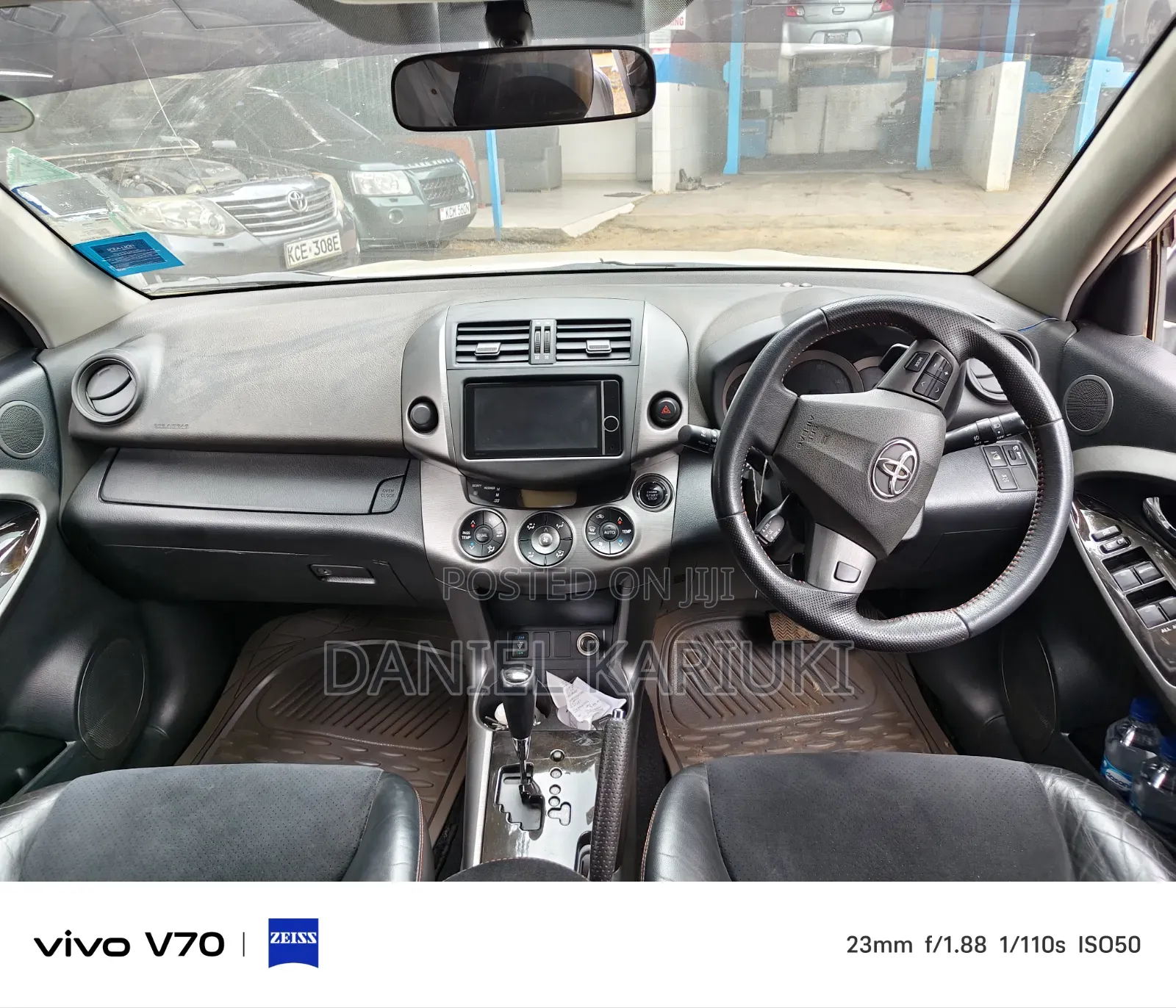 Toyota Vanguard 2013 Pearl