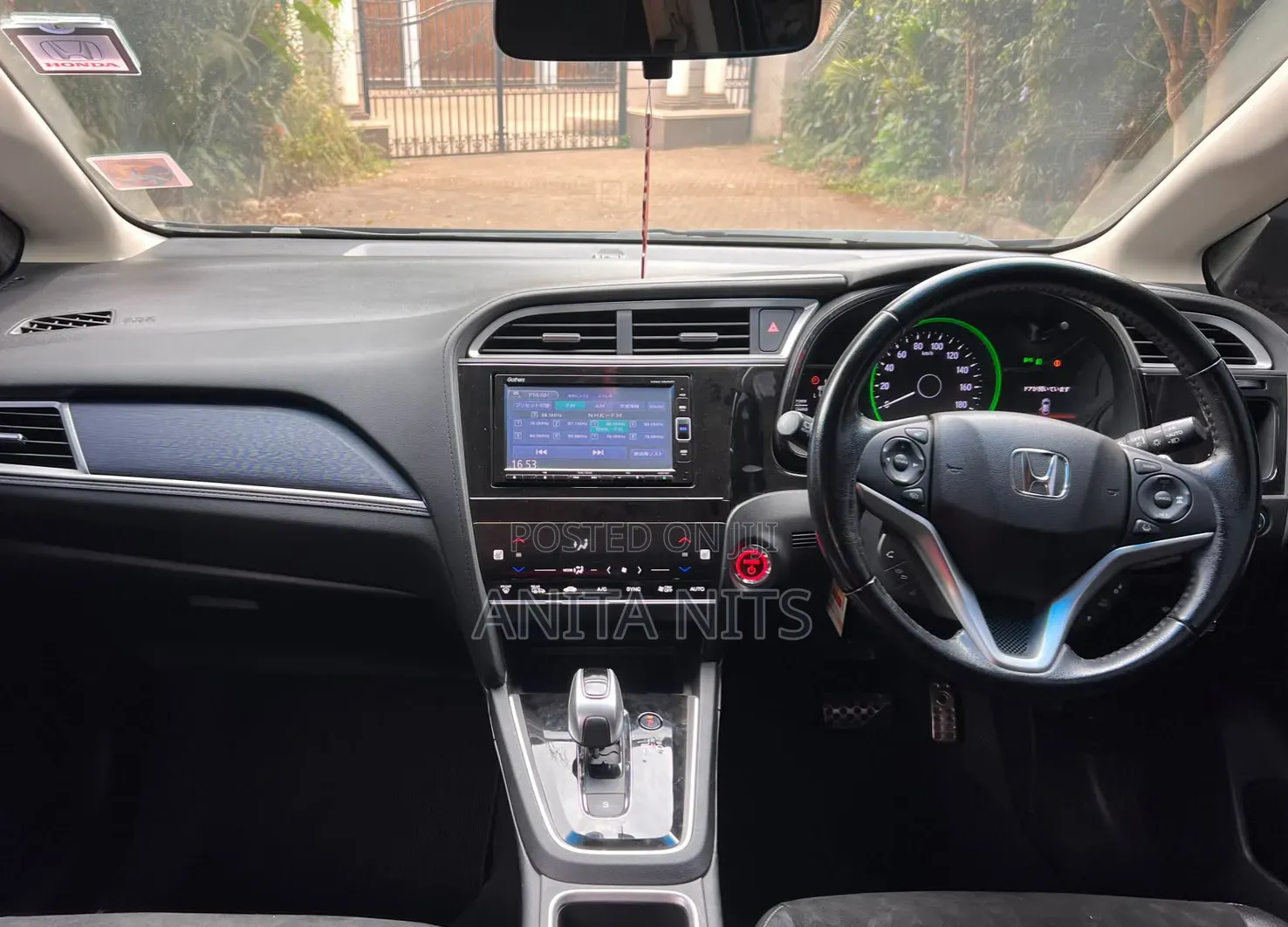 Honda Fit Shuttle 2018 Blue