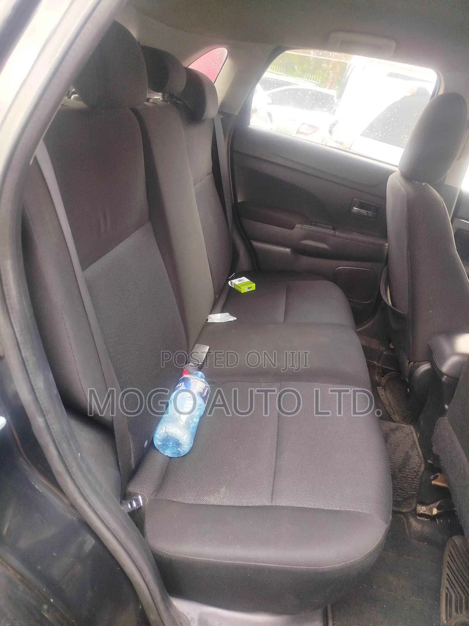 Mitsubishi RVR 2010 Black