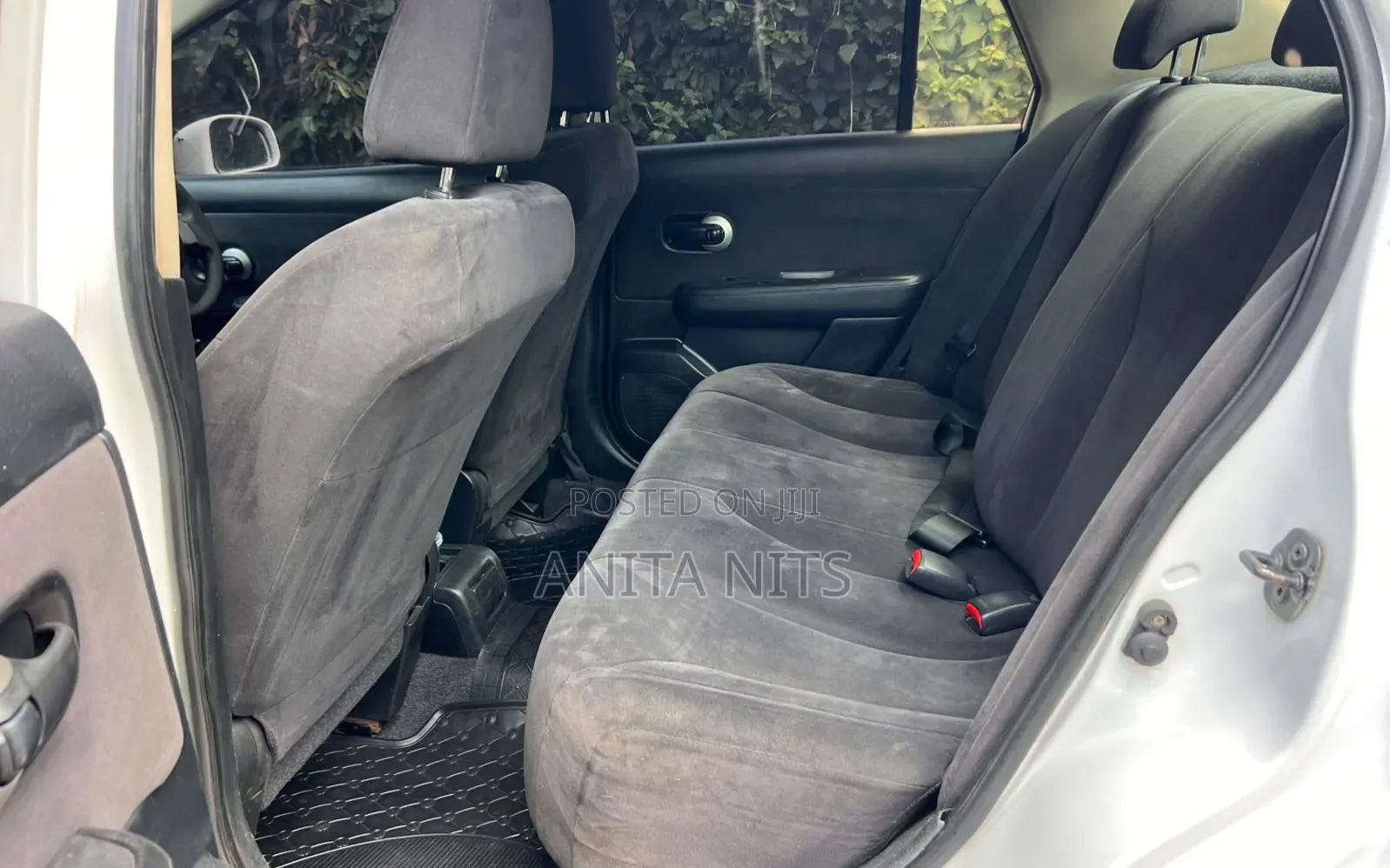 Nissan Tiida 2009 White