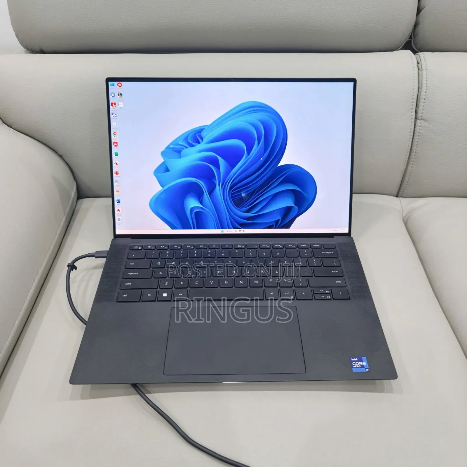 Laptop Dell Precision 5560 16GB Intel Core i9 SSD 512GB