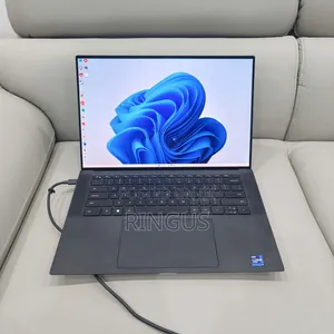 Laptop Dell Precision 5560 16GB Intel Core i9 SSD 512GB