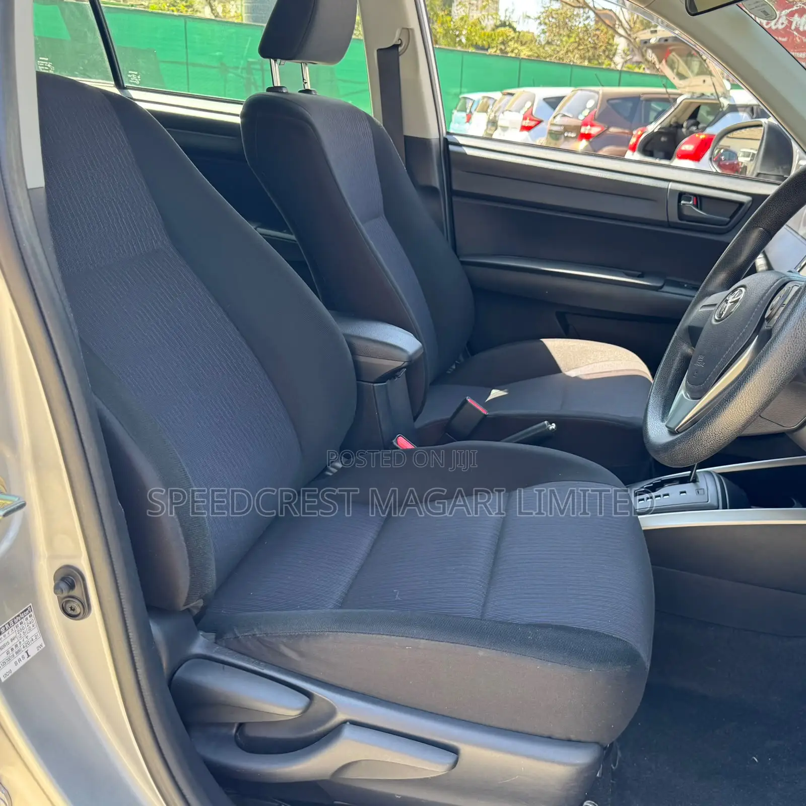Toyota Corolla Fielder 1.5 Hybrid FWD 2019 Silver