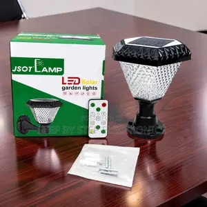 Factory Prices Solar Powered LED Solar Garden Main GateLight Lamp