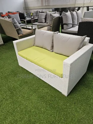 White 3-Seater Outdoor All Weather Rattan Seat