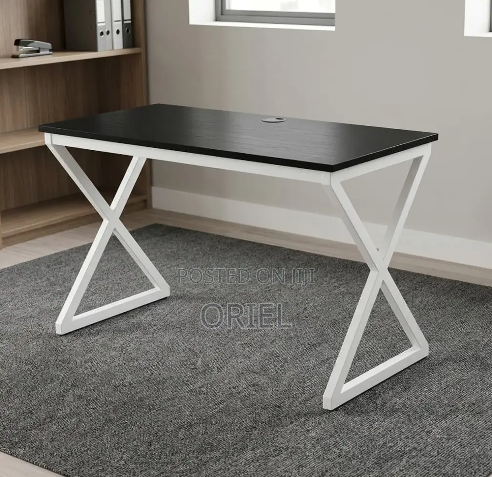 Office Desk : 120CM Generic Gaming Table
