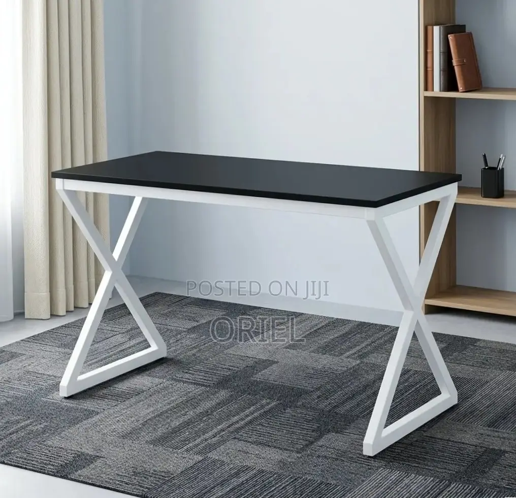 Office Desk : 120CM Generic Gaming Table