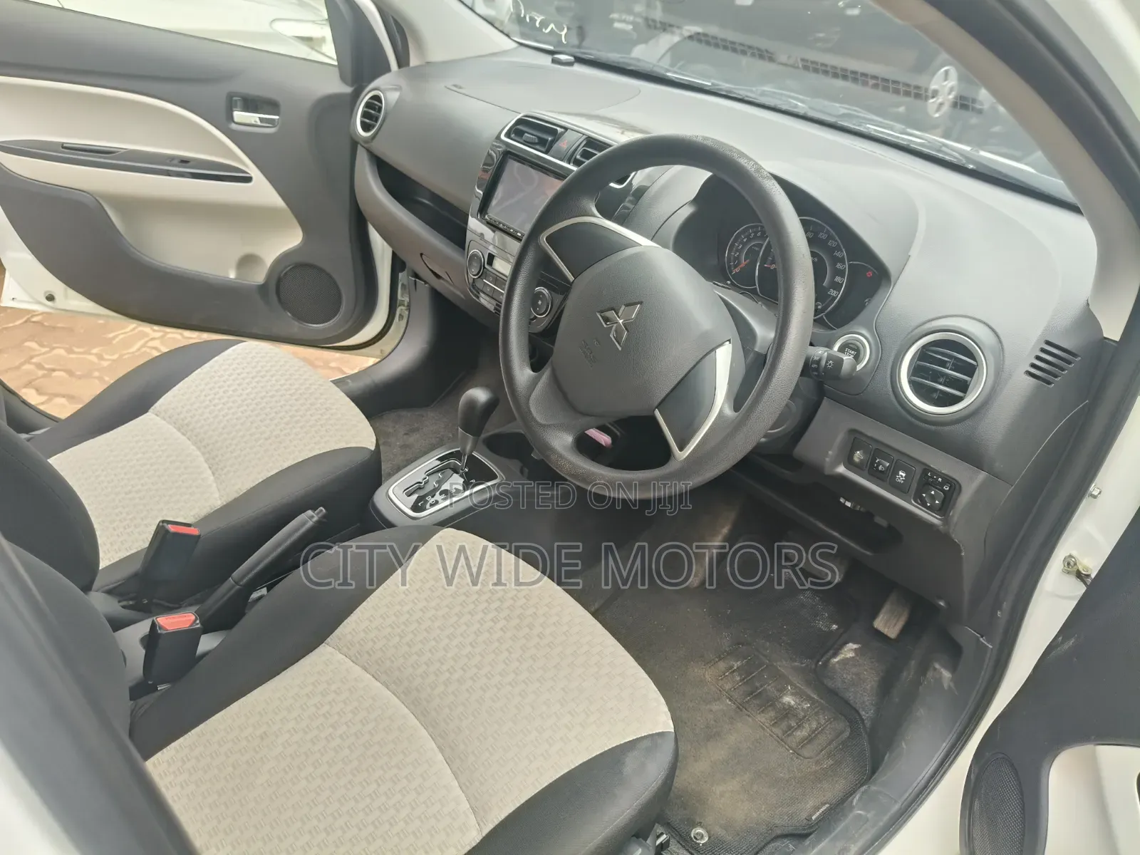 Mitsubishi Mirage 2019 White