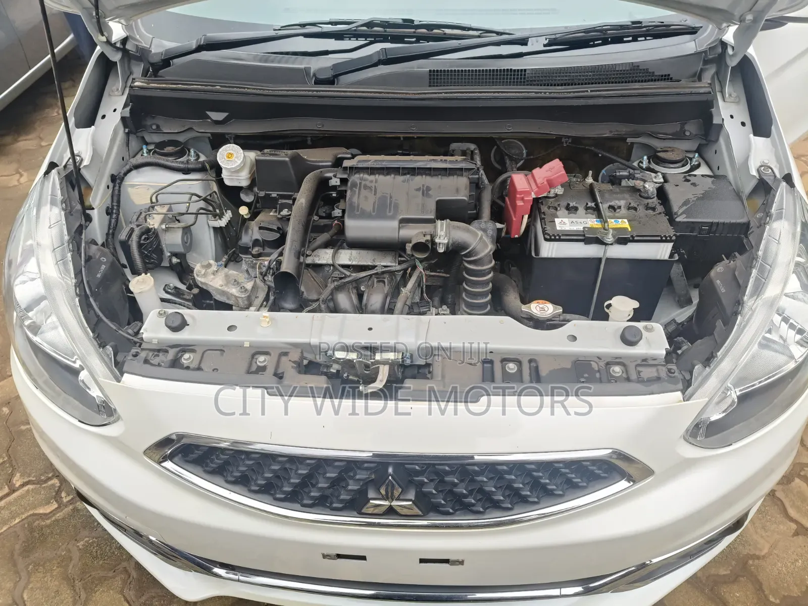 Mitsubishi Mirage 2019 White