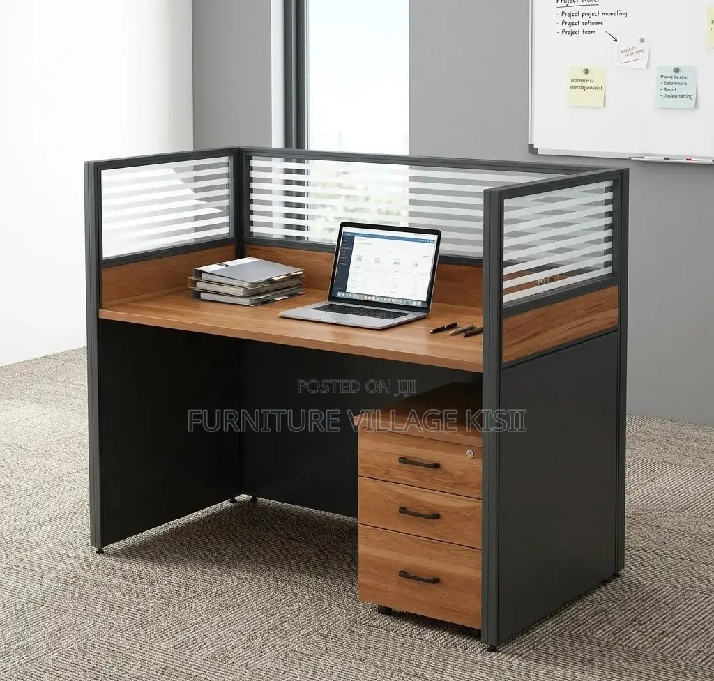 Working Station; 1- Way Modern Working Station