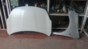 Bonnet Nissan Wingroad Y12
