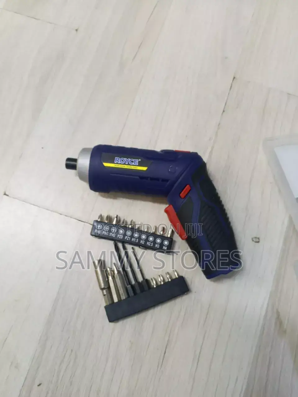 Royce Electric Screwdriver Kit With Multi-Size Screwdriver Bits