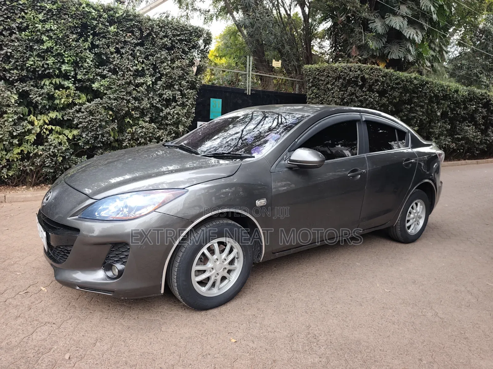 Mazda Axela 2012 Gray