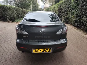 Mazda Axela 2012 Gray